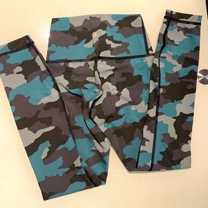 Lululemon size 0 excellent condition